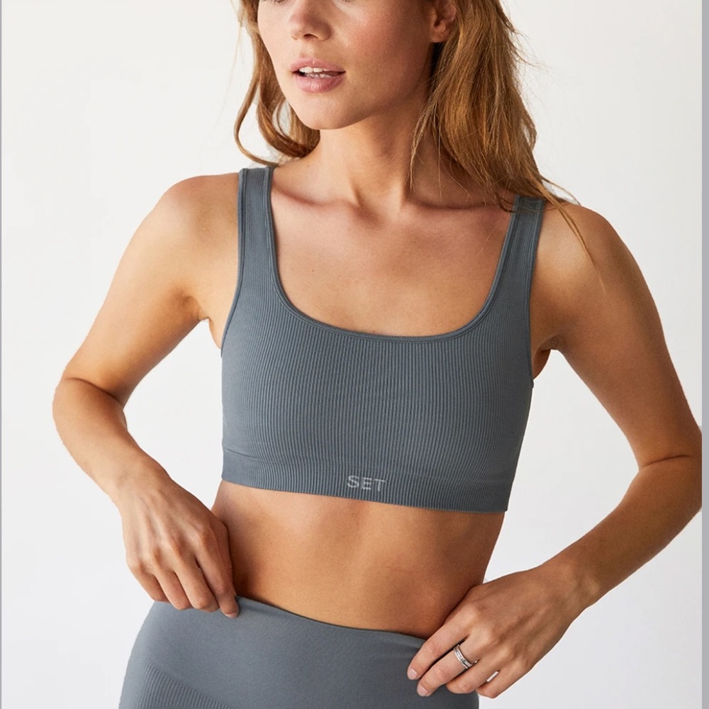 SETACTIVE sports bra top new with tag